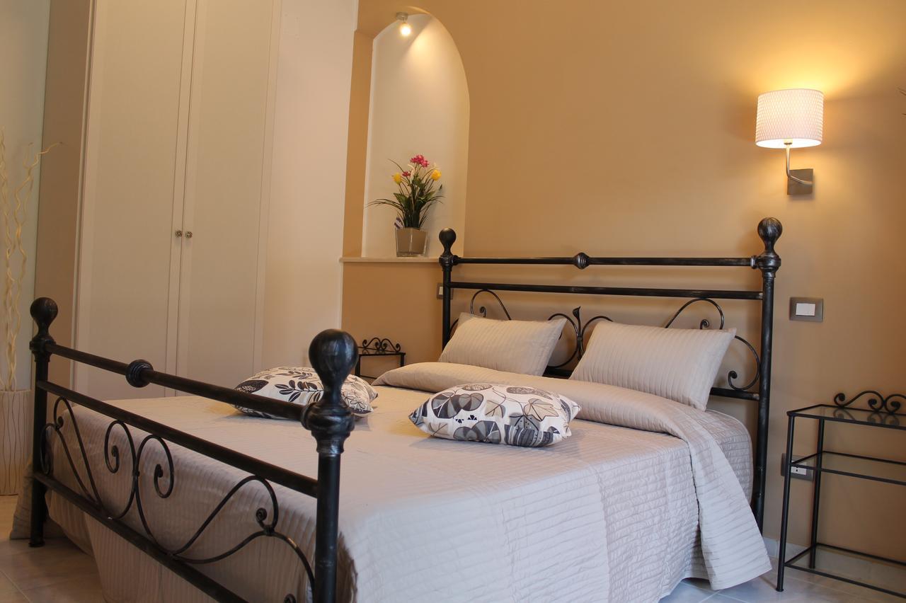 Sea Garden Rooms Termoli Exterior photo
