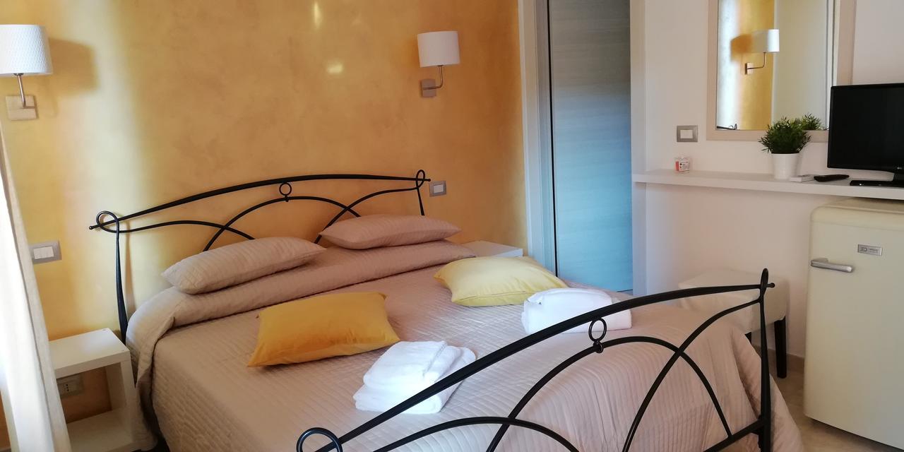 Sea Garden Rooms Termoli Exterior photo